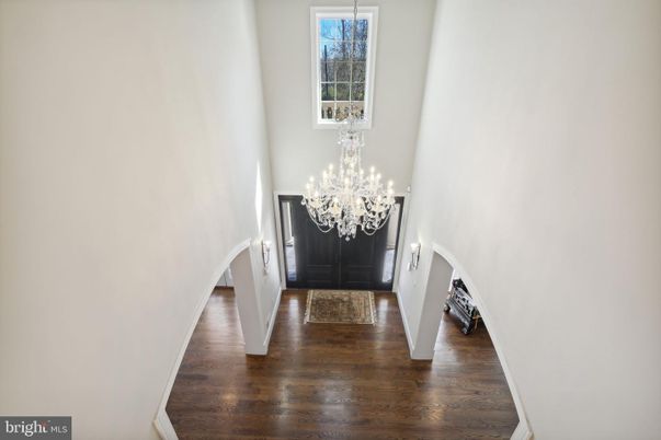 Chandelier, Interior, Wood Texture Flooring
