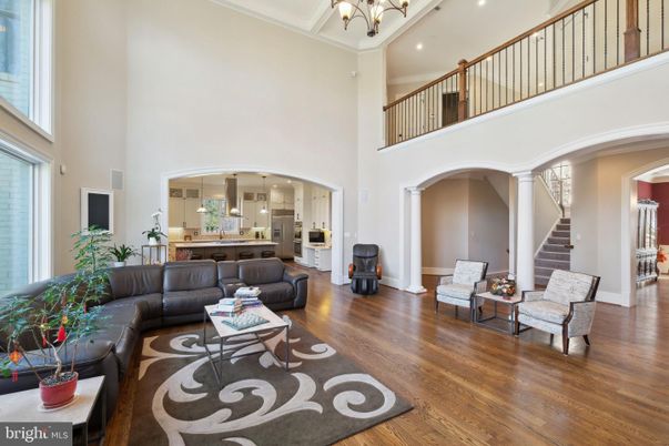 Chandelier, Interior, Kitchen, Living room, Recessed Lighting, Wood Texture Flooring
