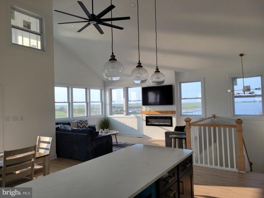 Fireplace, Interior, Living room, Pendant Lights, Water, Wood Texture Flooring