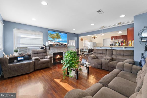 Fireplace, Interior, Kitchen, Living room, Pendant Lights, Recessed Lighting, Wood Texture Flooring
