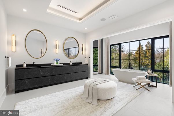 Bathroom, Dual Sink Vanities, Free Standing Baths, Interior, Marble, Recessed Lighting