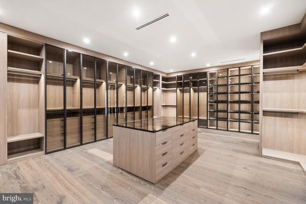 Interior, Recessed Lighting, Walk-in Closets, Wood Texture Flooring