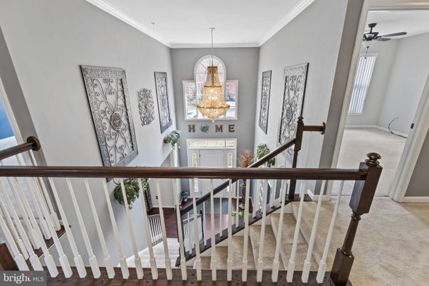 Chandelier, Interior