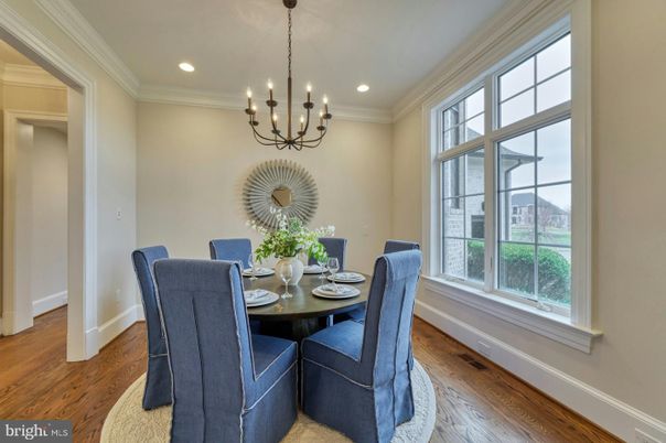 Chandelier, Dining room, Interior, Recessed Lighting, Wood Texture Flooring