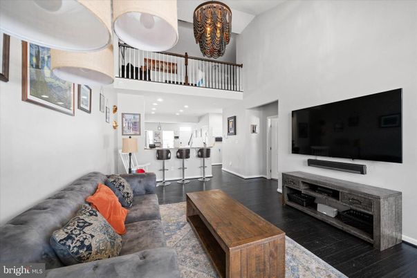 Interior, Kitchen, Living room, Recessed Lighting, Wood Texture Flooring