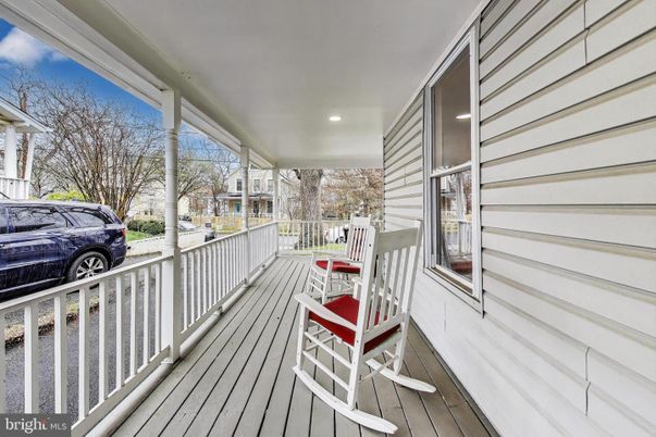 Exterior, Recessed Lighting