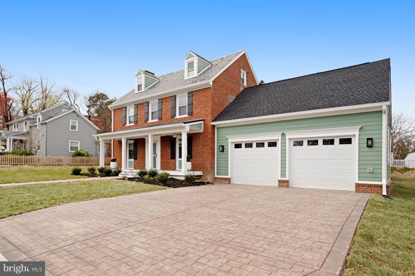 Attached, Exterior, Facade, Brick Facade, Cape Cod