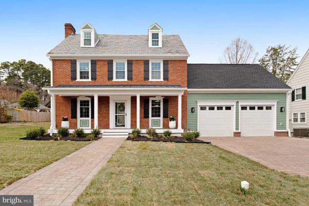 Attached, Exterior, Facade, Brick Facade, Cape Cod