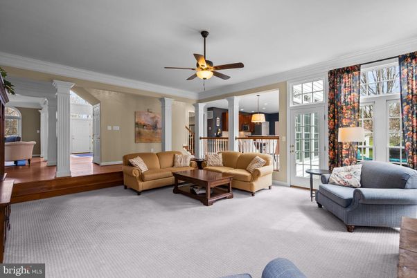 Interior, Living room, Pendant Lights