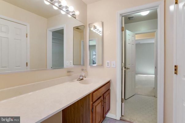 Bathroom, Dual Sink Vanities, Glass Shower, Interior