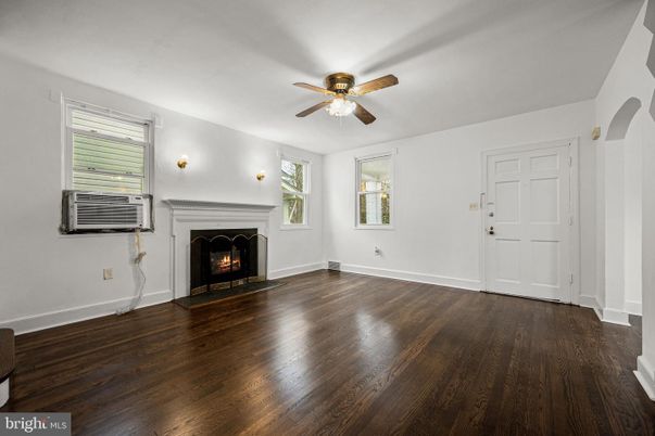 Empty room, Fireplace, Interior, Wood Texture Flooring