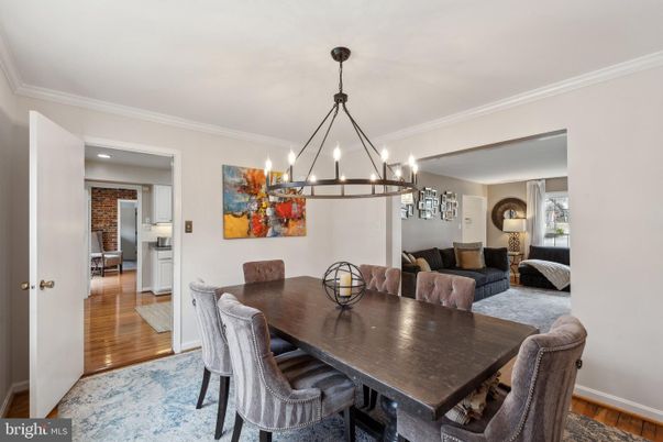 Chandelier, Dining room, Interior, Living room, Pendant Lights, Recessed Lighting, Wood Texture Flooring