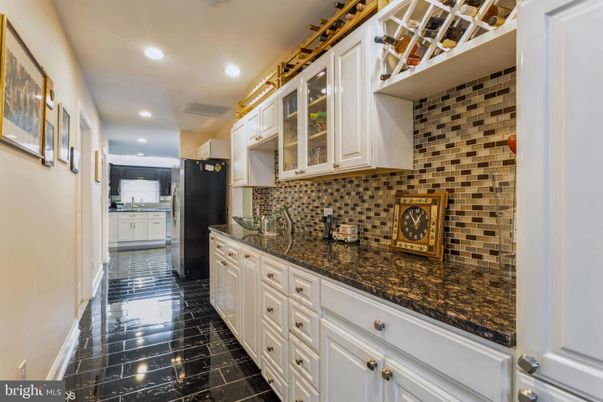Interior, Kitchen, Marble, Recessed Lighting