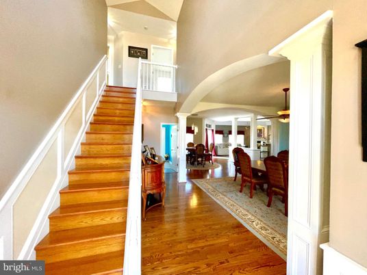 Dining room, Interior, Piano, Wood Texture Flooring