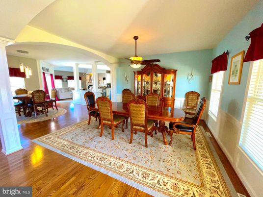 Dining room, Interior, Wood Texture Flooring