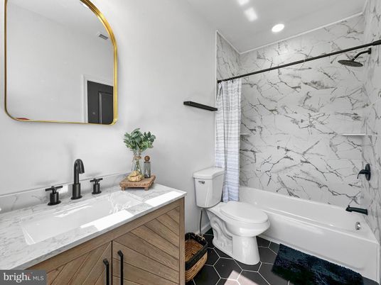 Bathroom, Interior, Marble Walls, Recessed Lighting