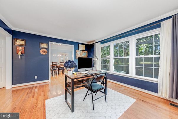 Chandelier, Home Office, Interior, Wood Texture Flooring