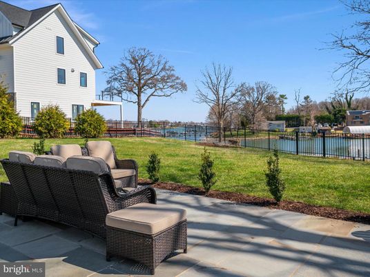 Backyard, Exterior, Water