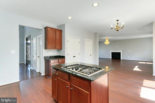 Chandelier, Interior, Kitchen, Recessed Lighting, Wood Texture Flooring