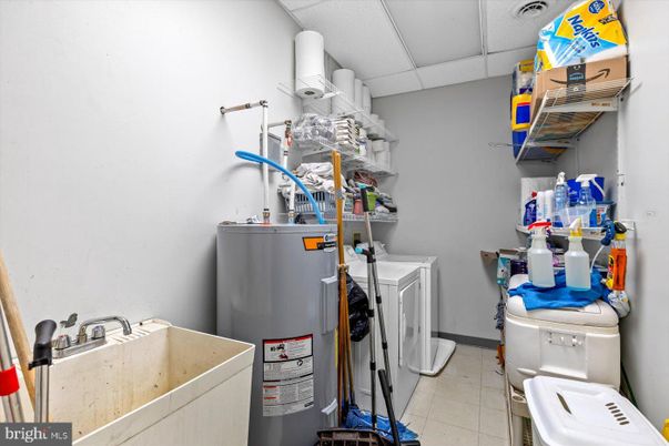 Interior, Washer