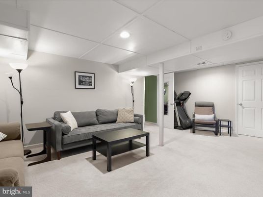 Fitness Equipment, Interior, Recessed Lighting