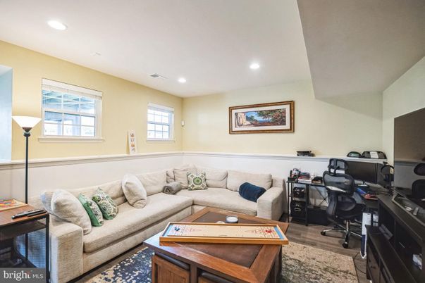 Home Office, Interior, Living room, Recessed Lighting, Wood Texture Flooring