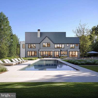 Backyard, Exterior, Facade, Pool, Farmhouse