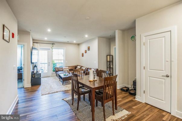 Dining room, Interior, Living room, Recessed Lighting, Wood Texture Flooring