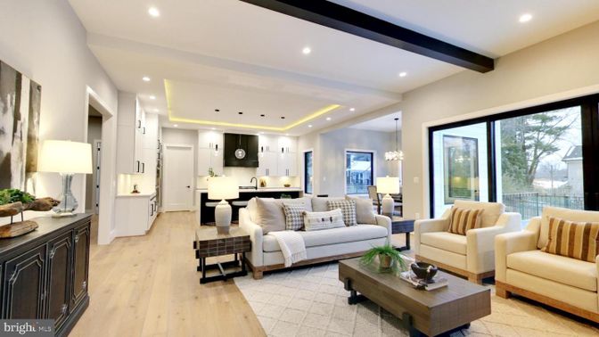 Interior, Kitchen, Living room, Pendant Lights, Recessed Lighting, Stainless Steel Appliances, Wooden Beams, Wood Texture Flooring