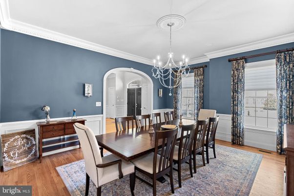 Chandelier, Dining room, Interior, Wood Texture Flooring