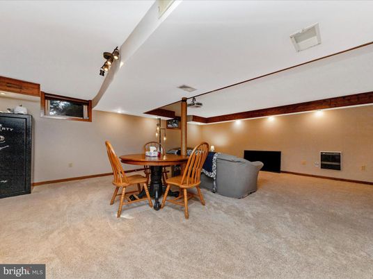 Dining room, Interior