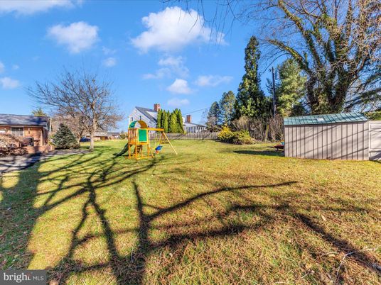 Backyard, Exterior, Playground
