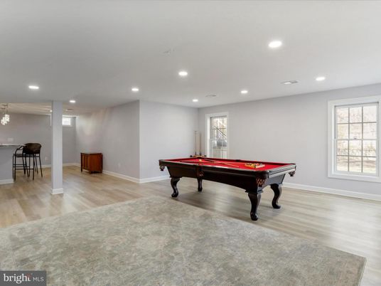 Billiard Table, Game Room, Interior, Recessed Lighting, Wood Texture Flooring