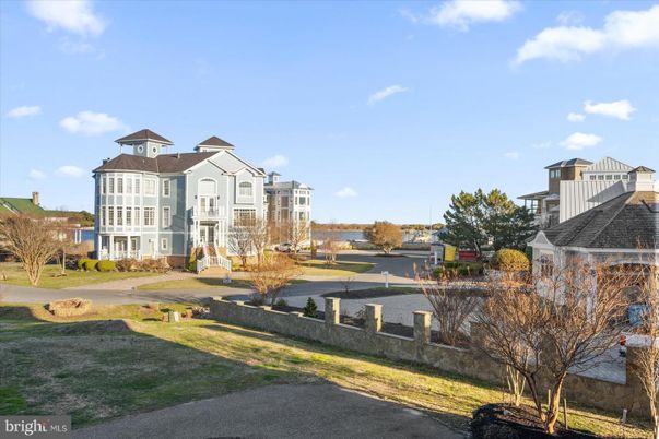 Backyard, Exterior, Facade, French Provincial