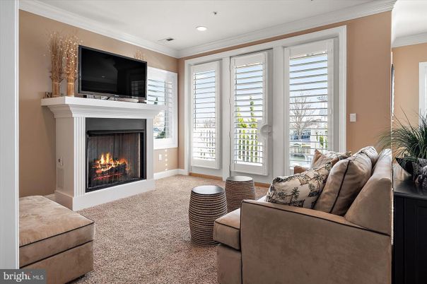 Fireplace, Interior, Living room, Recessed Lighting