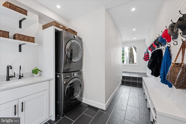 Interior, Recessed Lighting, Utility Closets, Washer, Wood Texture Flooring