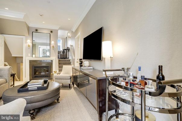 Fireplace, Interior, Recessed Lighting