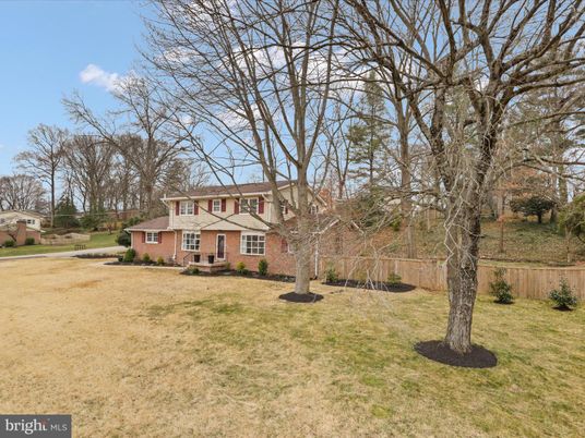 Backyard, Exterior, Facade, Brick Facade, None