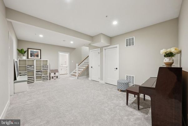 Interior, Recessed Lighting