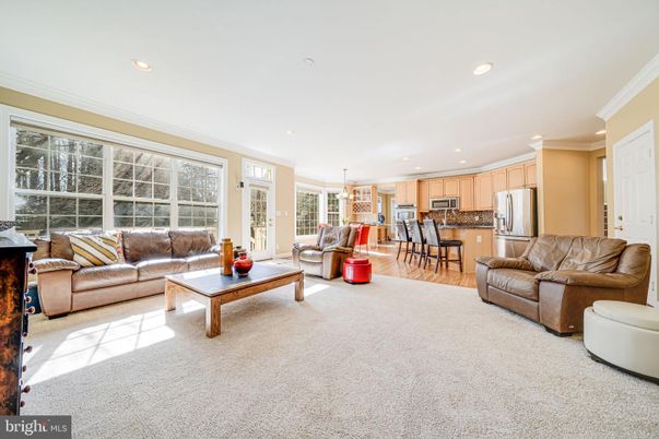 Interior, Kitchen, Living room, Pendant Lights, Recessed Lighting, Stainless Steel Appliances, Wood Texture Flooring