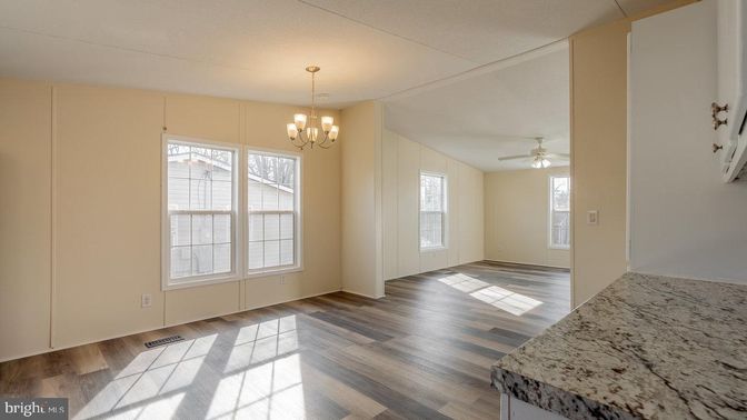 Chandelier, Empty room, Interior, Wood Texture Flooring