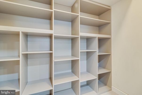 Interior, Walk-in Closets