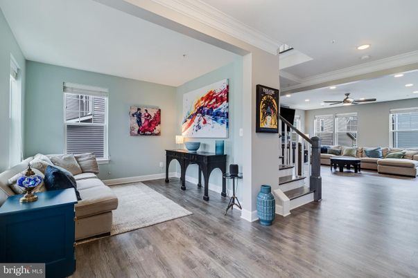 Interior, Living room, Piano, Recessed Lighting, Wood Texture Flooring