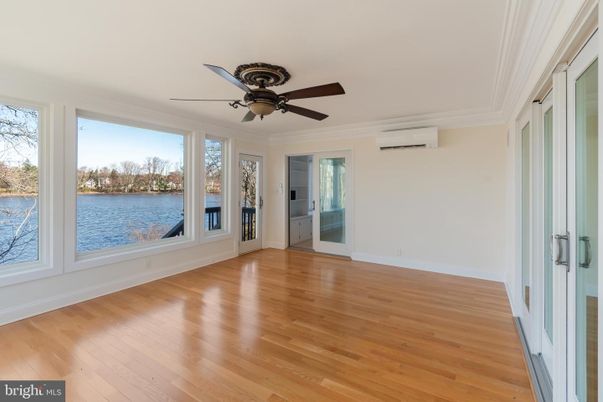 Empty room, Interior, Water, Wood Texture Flooring