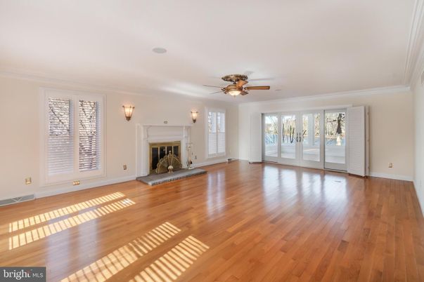 Empty room, Fireplace, Interior, Wood Texture Flooring