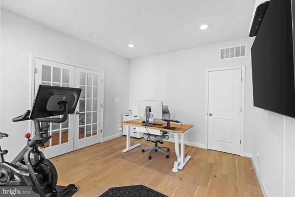 Fitness Equipment, Home Office, Interior, Recessed Lighting, Wood Texture Flooring