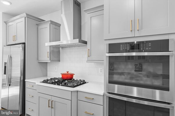 Interior, Kitchen, Stainless Steel Appliances