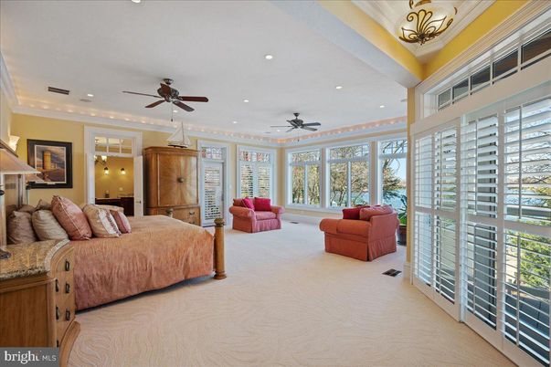 Bedroom, Interior, Living room, Recessed Lighting