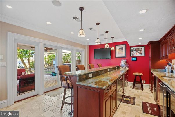 Dining room, Interior, Pendant Lights, Recessed Lighting