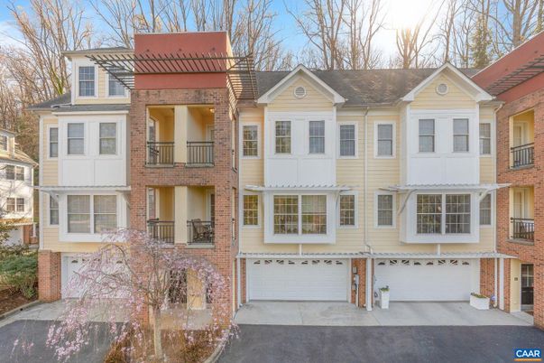Attached, Exterior, Facade, Brick Facade, Rowhouse